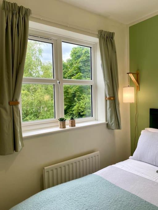 Casa vacanze Rhubarb Retreat - Stylish House, Sleeps 5, 10 Mins To & Parking & Garden