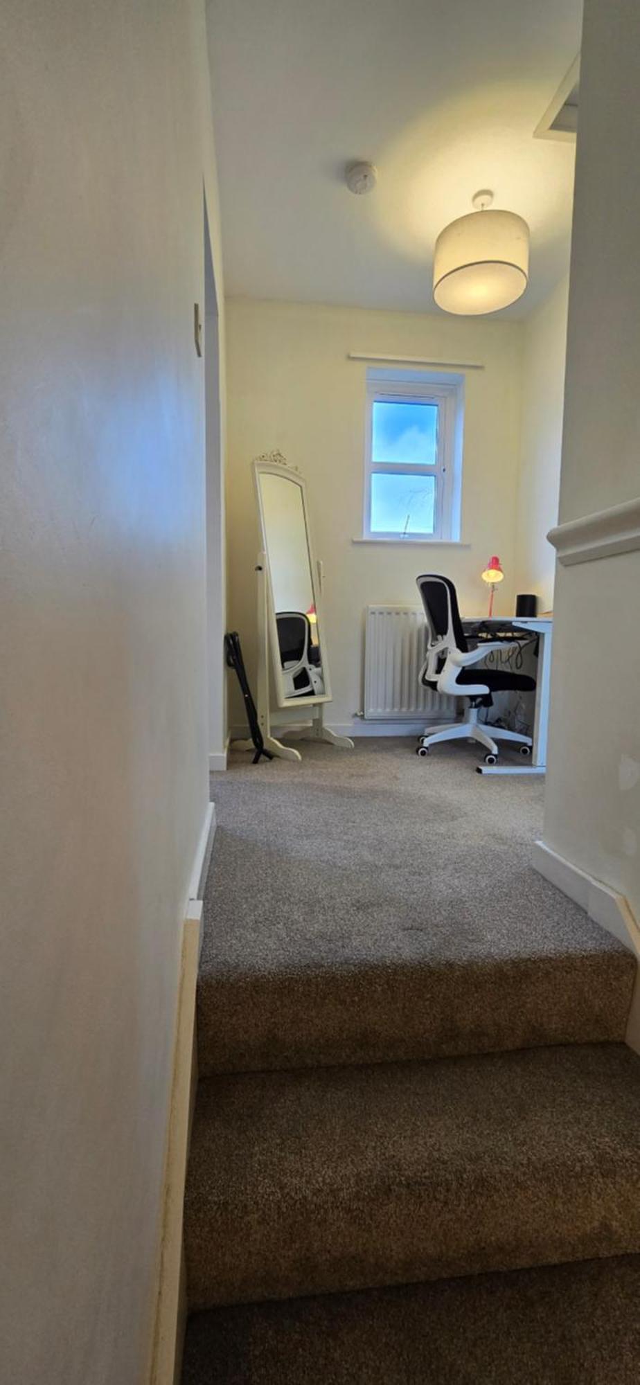 Holiday home Rhubarb Retreat - Stylish House, Sleeps 5, 10 Mins To & Parking & Garden Durham
